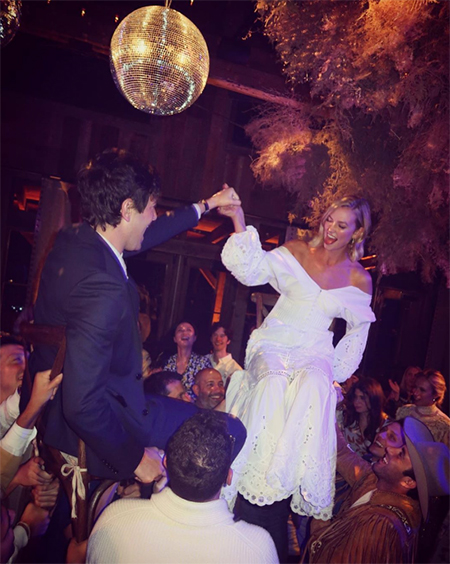 Карли Клосс и Джаред Кушнер впервые стали родителями Карли Клосс и Джаред Кушнер впервые стали родителями Дети,Дети знаменитостей