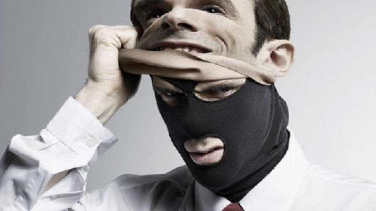 Мошенники придумали новую схему обмана с помощью доменов на алкогольную тему