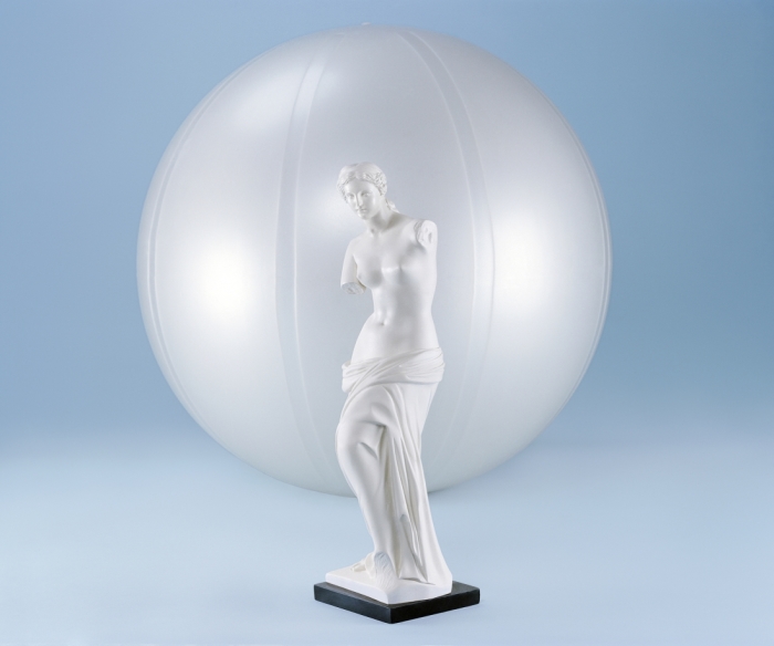 Космос, 2018 год. Автор: Petrina Hicks. Космос, 2018 год. Автор: Petrina Hicks.