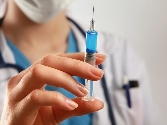 В Швеции введен запрет на обязательную вакцинацию