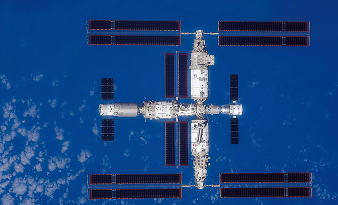 Китай впервые показал фото своей космической станции со стороны 