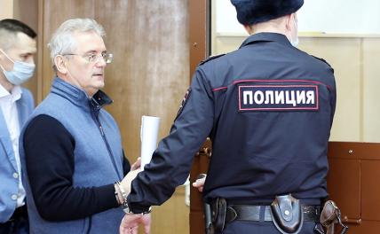 Лишний Шпигель в телеге губернатора Белозерцева