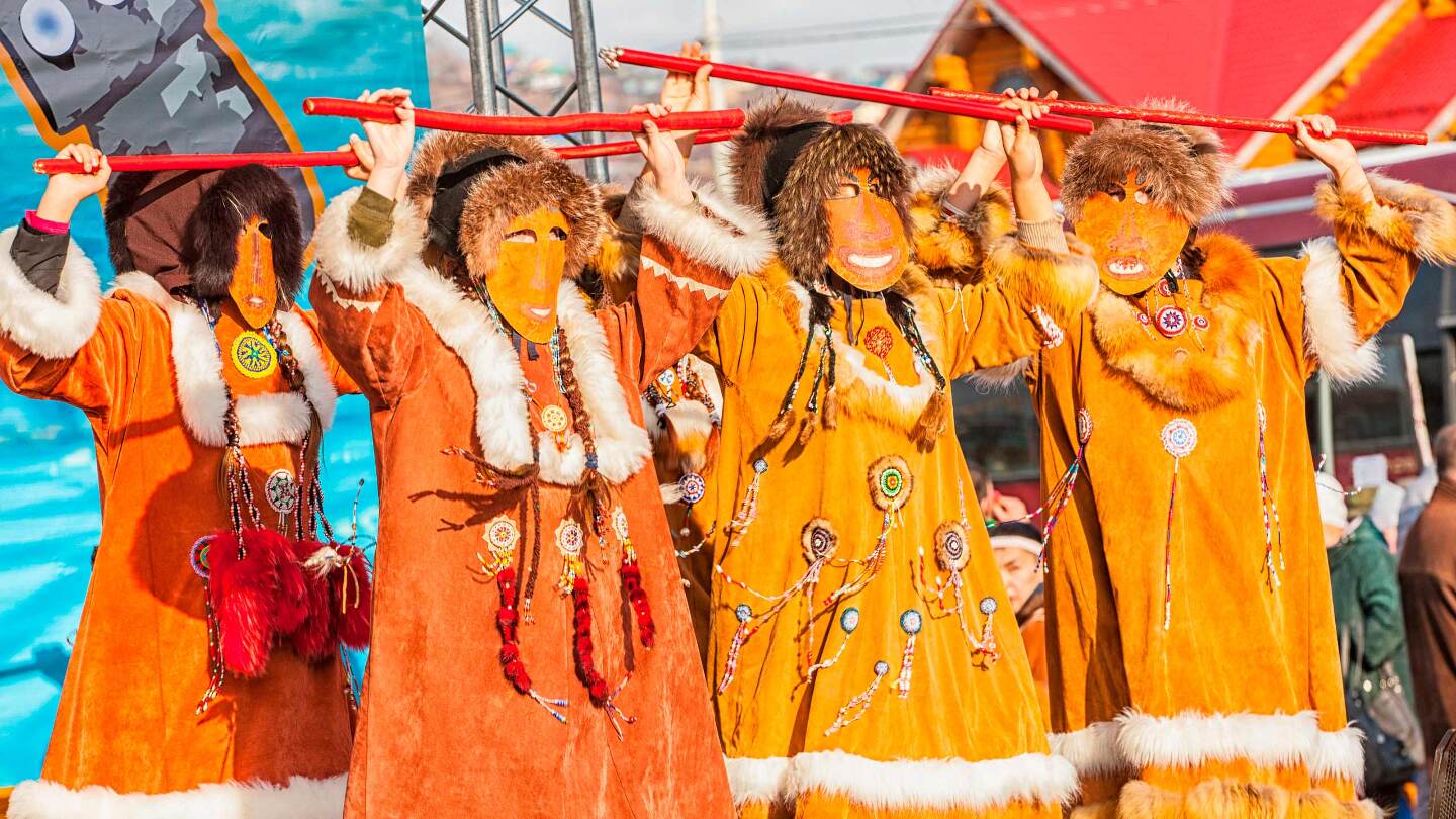 Где отмечают Новый год не 31 декабря Новый, праздник, отмечают, января, принято, время, только, праздника, отмечается, можно, когда, который, больше, другие, зимой, никто, традиции, является, Главное, здесь