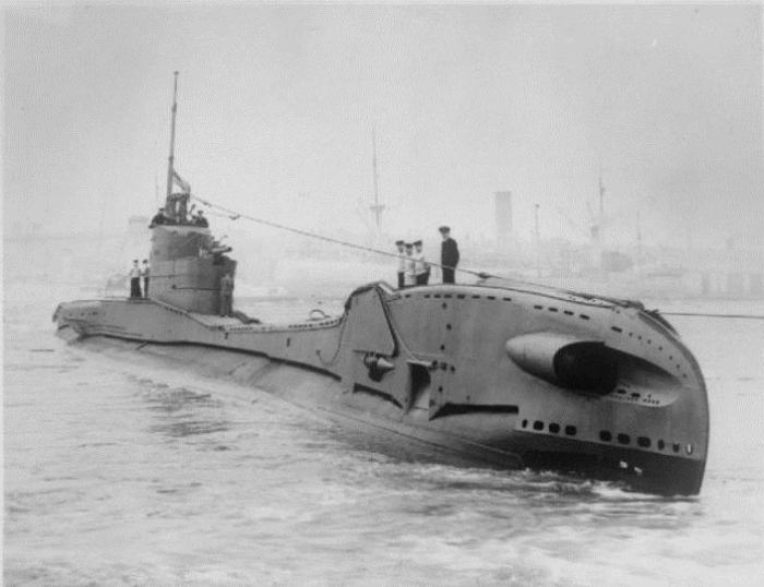 HMS Thorn - подводная лодка Т-класса, идентичная Thetis. Фото: thevintagenews.com. HMS Thorn - подводная лодка Т-класса, идентичная Thetis. Фото: thevintagenews.com.