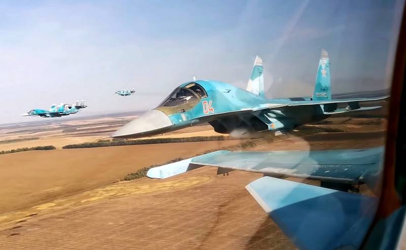 СМИ: Лучший российский бомбардировщик впервые идет на экспорт СМИ: Лучший российский бомбардировщик впервые идет на экспорт Техно