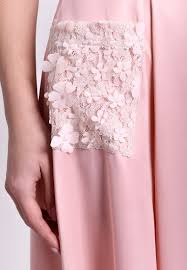 Ажурные карманы - модная деталь этого сезона Ажурные карманы - модная деталь этого сезона