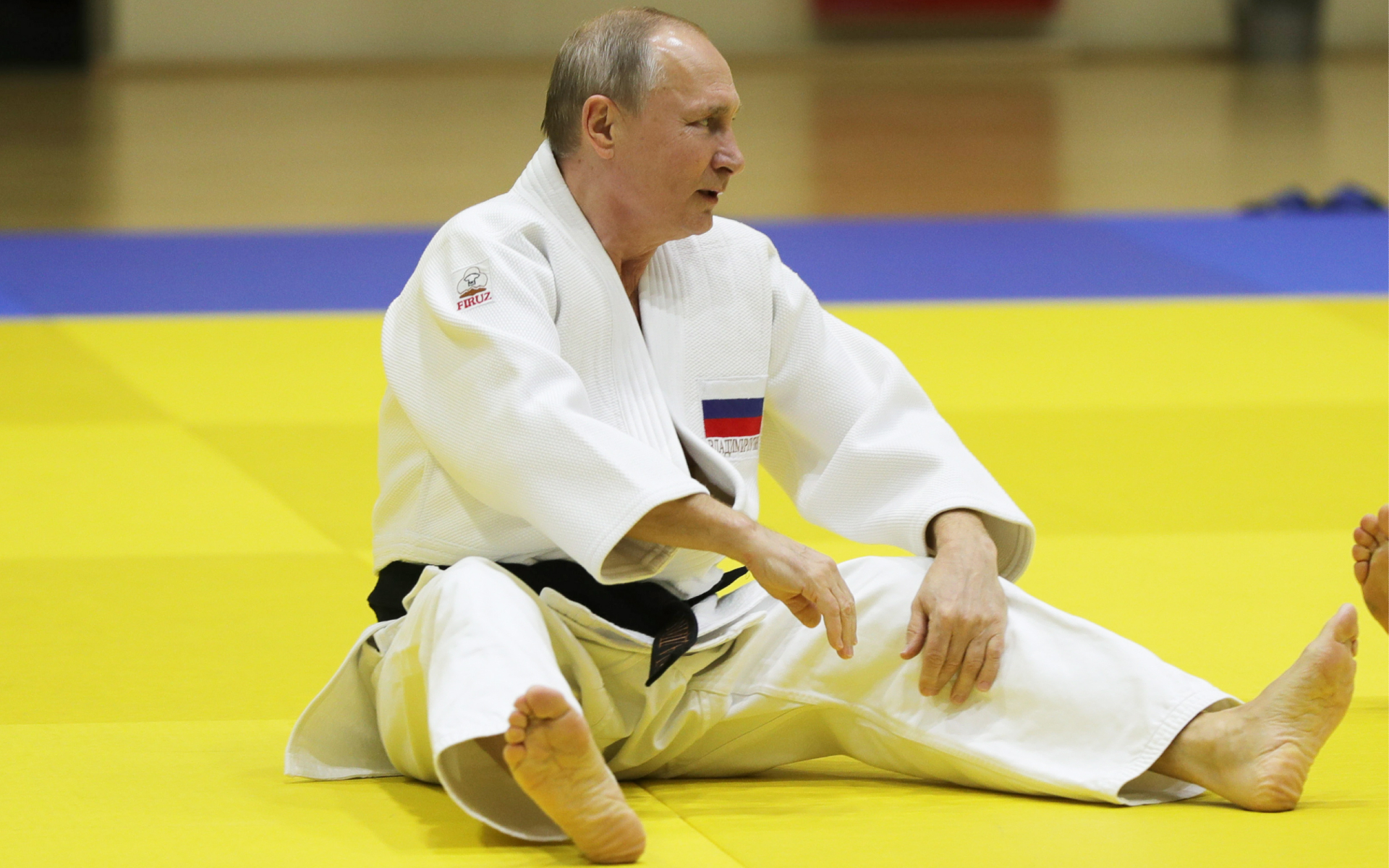 Федерация дзюдо приостановила полномочия Путина как почетного президента