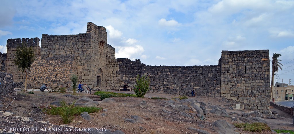 Чудеса в арабской пустыне - английские шпионы, голые бабы и замки из потустороннего мира Чудеса в арабской пустыне - английские шпионы, голые бабы и замки из потустороннего мира арабская пустыня,замки,Иордания,история,путешествие