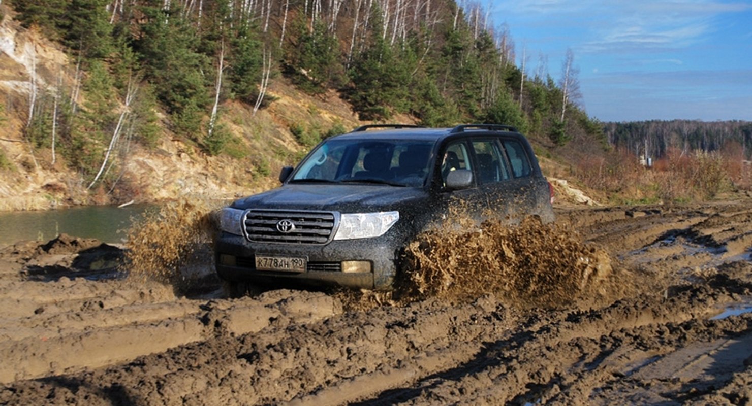 5 ошибок во время движения по грунтовой дороге