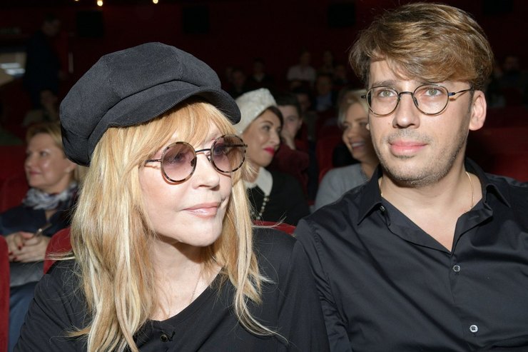 Светлана Светличная о билетах на концерт Аллы Пугачевой: «Надо иметь совесть» загадочность