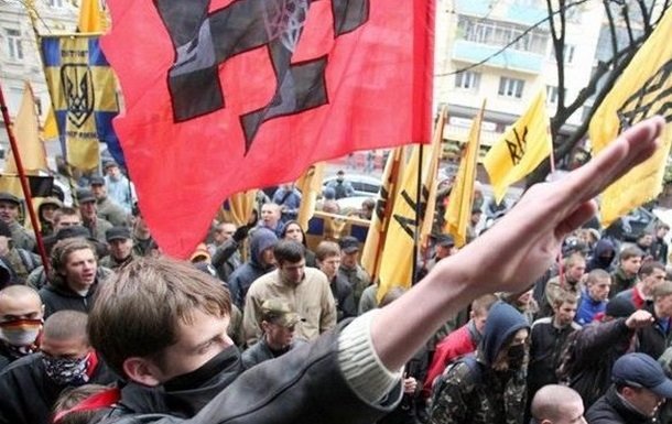 Украинские националисты терпят тотальное поражение внутри Украины и за её пределами