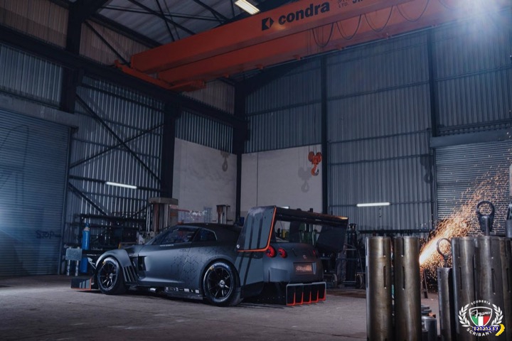 Nissan GT-R: осторожно, спойлеры! Nissan GT-R: осторожно, спойлеры! авто и мото,автоновости