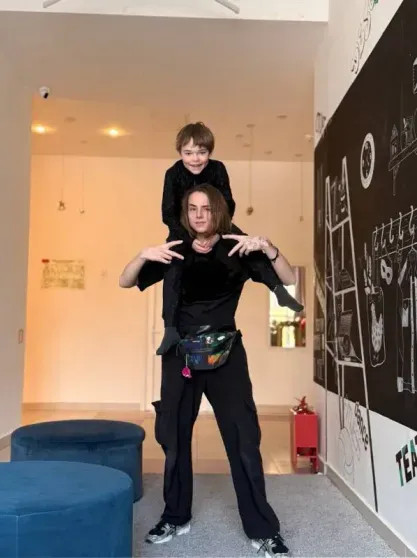 Елизавета Боярская показала редкие фото старшего сына в честь его 14-го дня рождения Боярская, Боярской, Елизавета, Максима, Матвеева, Максим, Елизаветы, Матвеев, Андрей, поженилась, съёмках, Интересно, через, Матвеевым, Максимом, отношений, актёром, познакомилась, скажу, фильма