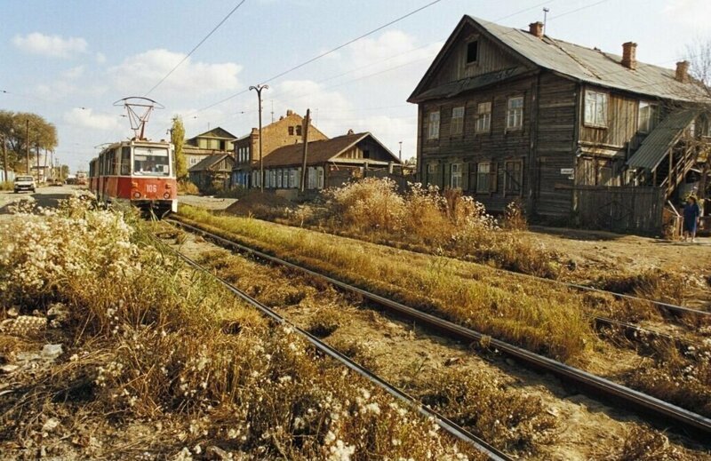 Девяностые в российской провинции Девяностые в российской провинции ретро,СССР