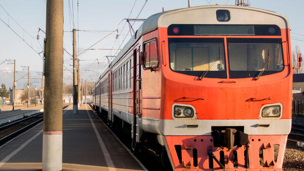 Какую еду взять в дальнюю поездку на поезде — список продуктов - свежие новости на Toplenta