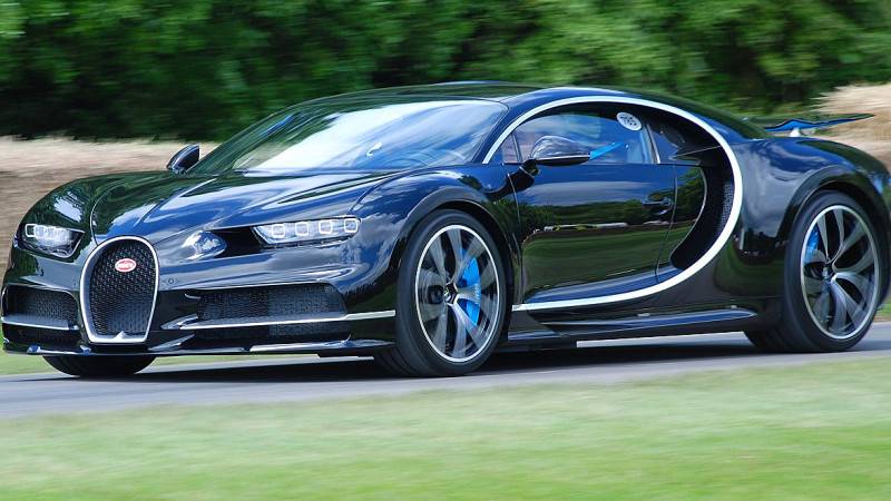 Систему оплаты налога на роскошь для автомобилистов предложили изменить в России