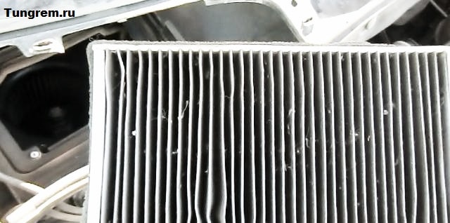 Старый салонный фильтр Лада Калина