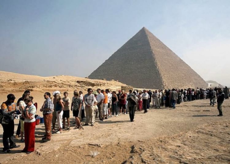 Ожидание и реальность: 15 известных мест, которые выглядят совсем не так, как на фото Ожидание и реальность: 15 известных мест, которые выглядят совсем не так, как на фото