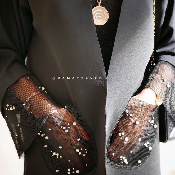 Ажурные карманы - модная деталь этого сезона Ажурные карманы - модная деталь этого сезона