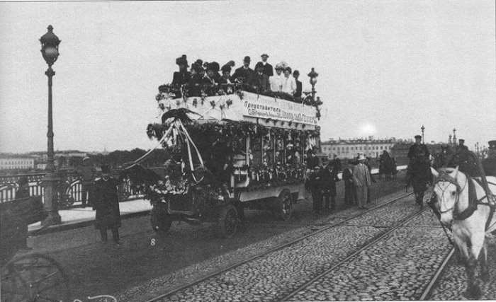 28 фотографий 100-летней давности, на которых запечатлены интереснейшие события из истории России владивосток