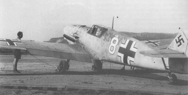 Палубный истребитель-бомбардировщик Bf.109T