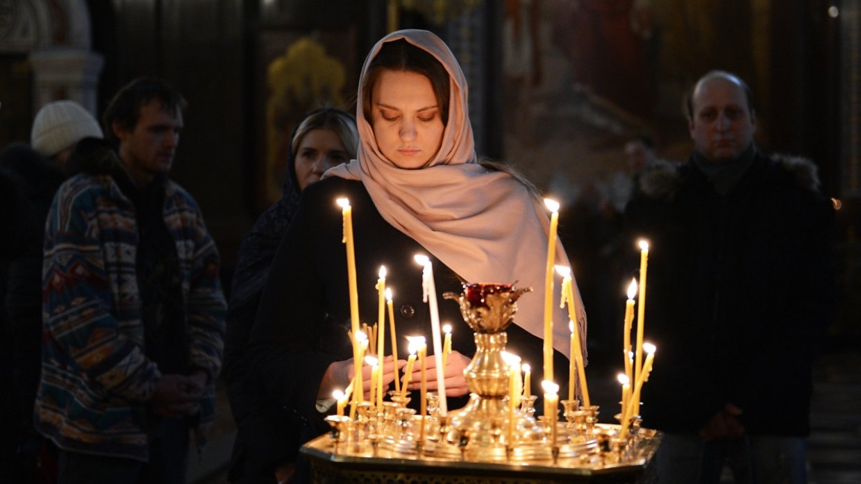 Зазеркалье нормального христианства: в Москве обсудили нарушение прав верующих на Украине
