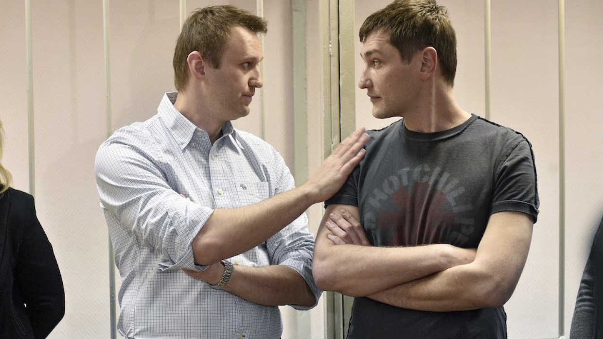 «Бросает людей на алтарь своих амбиций»: политолог оценил отсутствие Навального на провальных акциях