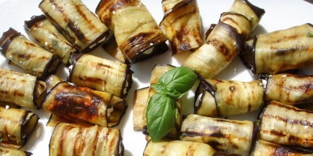 10 рецептов горячих и холодных рулетиков из баклажанов закуски,овощные блюда,рецепты