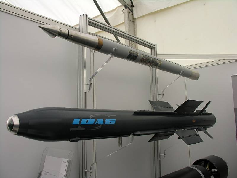Полноценные ЗРК на подводной лодке оружие