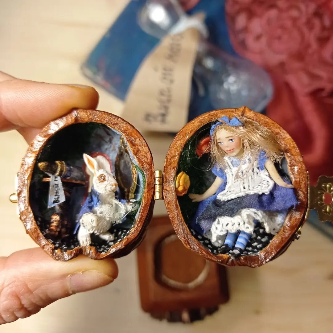 Потрясающие миниатюры в скорлупе грецкого ореха от Марии Чиковой декор,мастерство,миниатюра,творчество