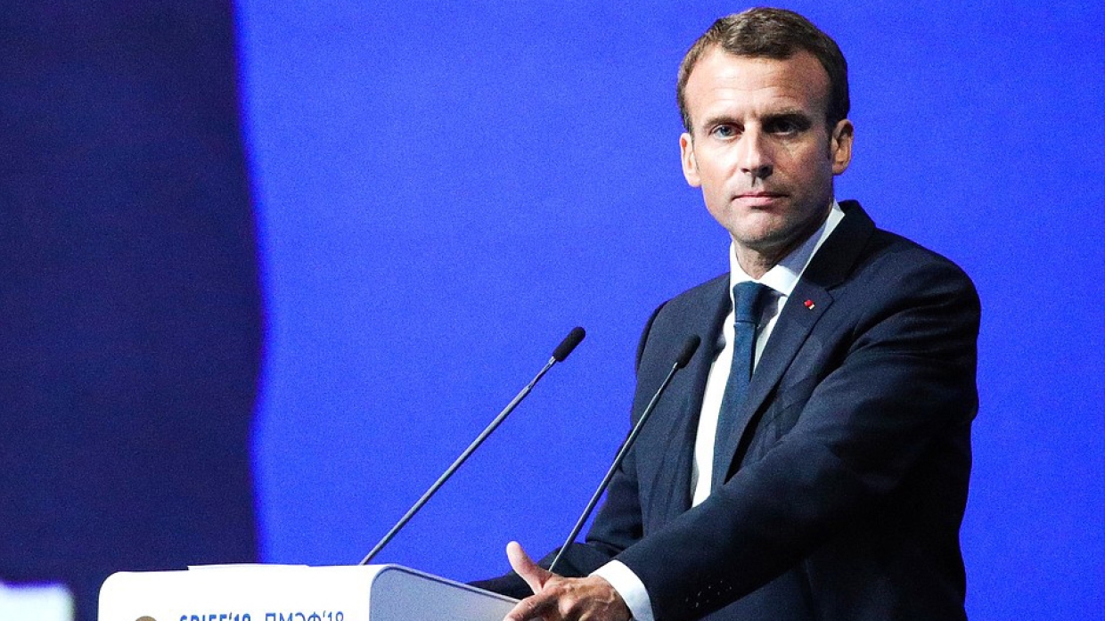 Франция отозвала послов из США и Австралии: виноваты подлодки