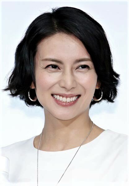 Коу Сибасаки, актриса. Фото из свободного источника интернета