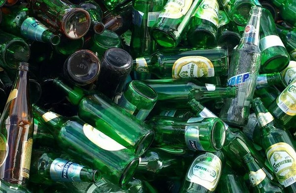 В России предлагают возродить массовую сдачу стеклотары бизнес, общество, экономика, омск, возрождение, стеклотара, длиннопост, новости