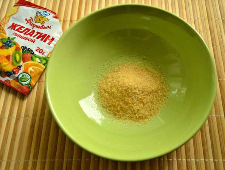 Желатин от боли и хруста в суставах, для укрепления костей и против отложения солей. Залейте водой и сделайте лекарство!