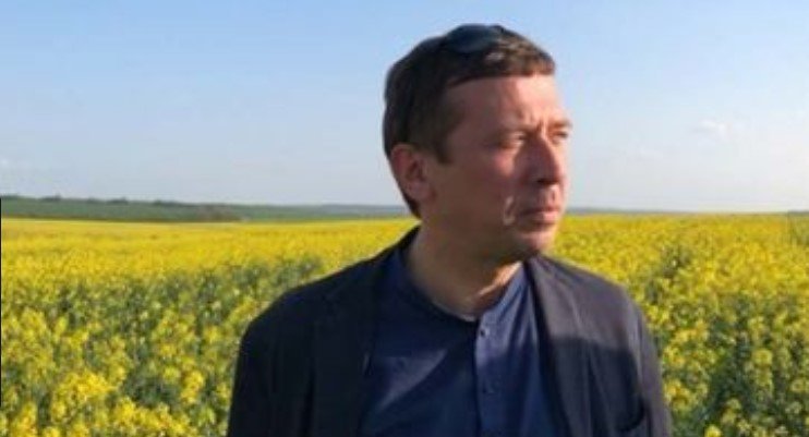 «Я бегу и понимаю, что пипец!»: Актёр Мерзликин стал украинским «нелегалом»