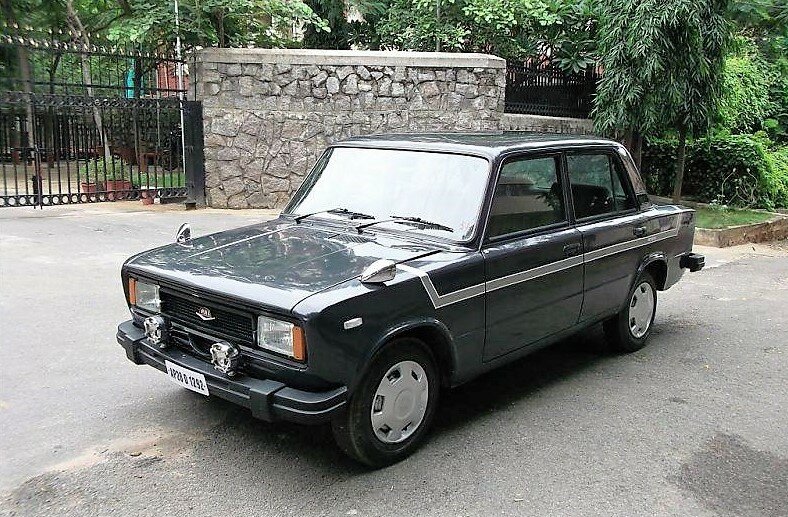 11 автомобилей, среди которых ни одного ВАЗа авто