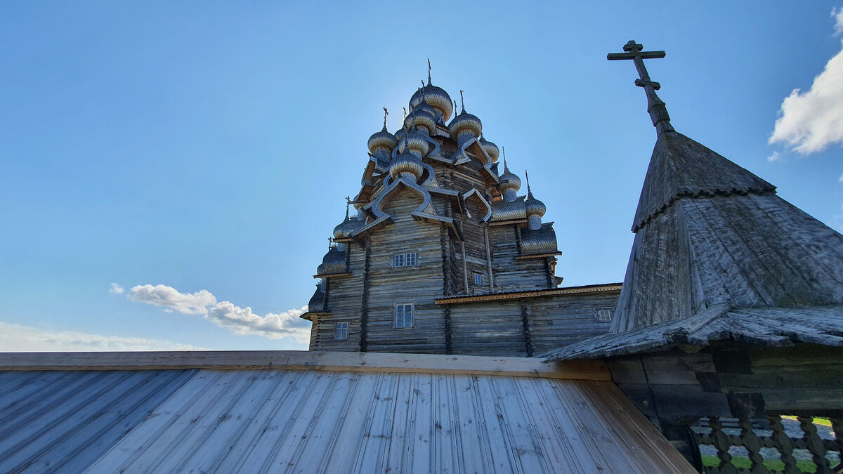 Попали на остров Кижи. Сделали много красивых фотографий попасть, известно, сейчас, острове, деревянного, могут, который, строителямЕдинственная, современным, пращуровРаботали, проблема, перенимать, металлических, остров, всяких, гвоздей, расположен, севере Онежского, всегда, красотой