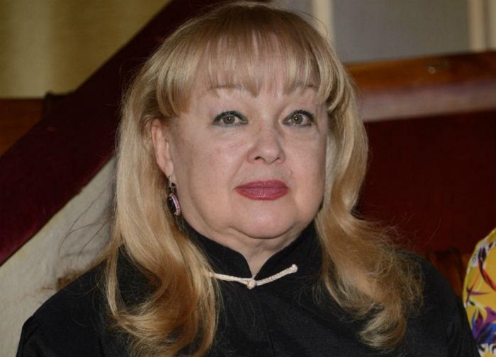 Наталья Гвоздикова о любовнице мужа и почему простила непутевого мужа Наталья Гвоздикова о любовнице мужа и почему простила непутевого мужа актриса