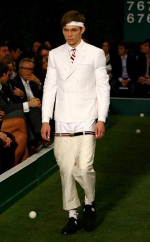 Мужская мода: 25 раз, когда дизайнеры откровенно перестарались Мужская мода: 25 раз, когда дизайнеры откровенно перестарались веселые картинки