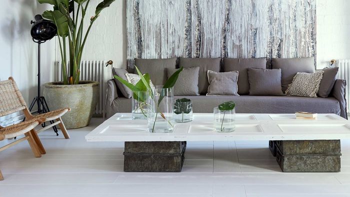 Очаровательная современная квартира с винтажными фактурными акцентами винтаж