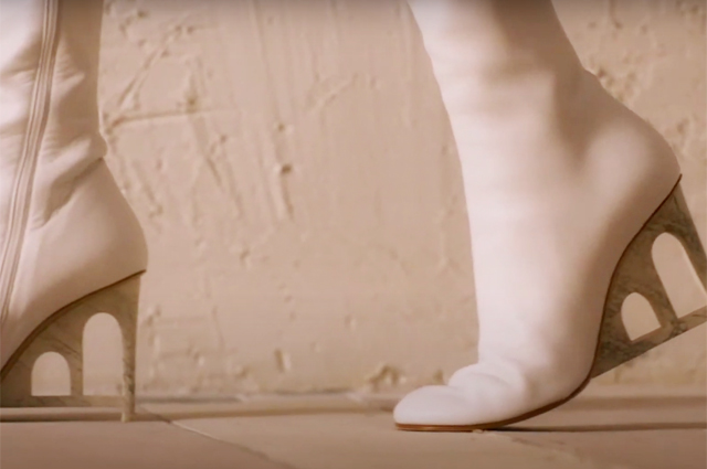 Неделя высокой моды: Кейт Мосс с дочерью, Паулина Поризкова, Кристи Тарлингтон в фильме-показе Fendi от Луки Гуаданьино Новости моды