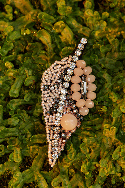 Главная деталь: выбираем аксессуары на любой вкус из новых лукбуков Главная деталь: выбираем аксессуары на любой вкус из новых лукбуков Лукбук