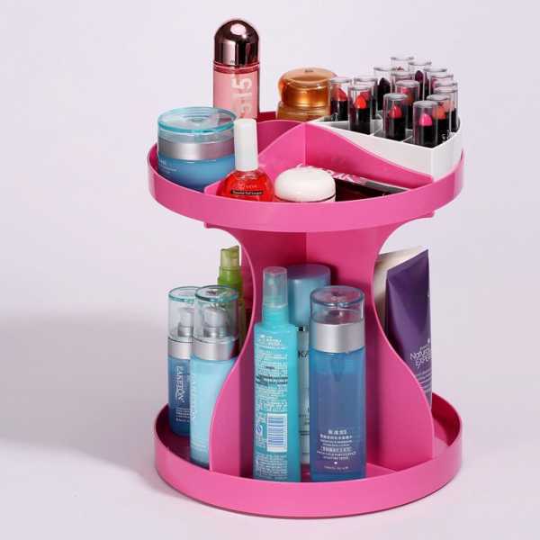 Как спрятать много средств по уходу в ванной