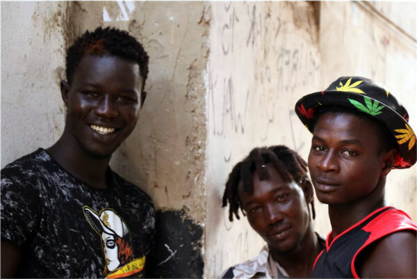 Волоф: самые темные, высокие и величественные люди Африки Волоф: самые темные, высокие и величественные люди Африки