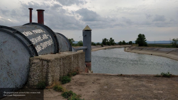 Водный шантаж обречен на провал: разрушенный Северо-Крымский канал лишил Киев аргументов