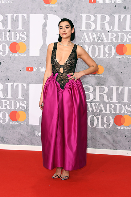 Пинк, Хью Джекман, Сьюки Уотерхаус, Лиам Пейн и другие на премии BRIT Awards — 2019 Красная дорожка