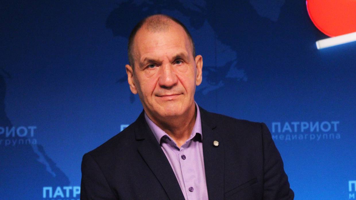 Ведущий специалист по Афганистану Максим Шугалей представил фильм о событиях в республике