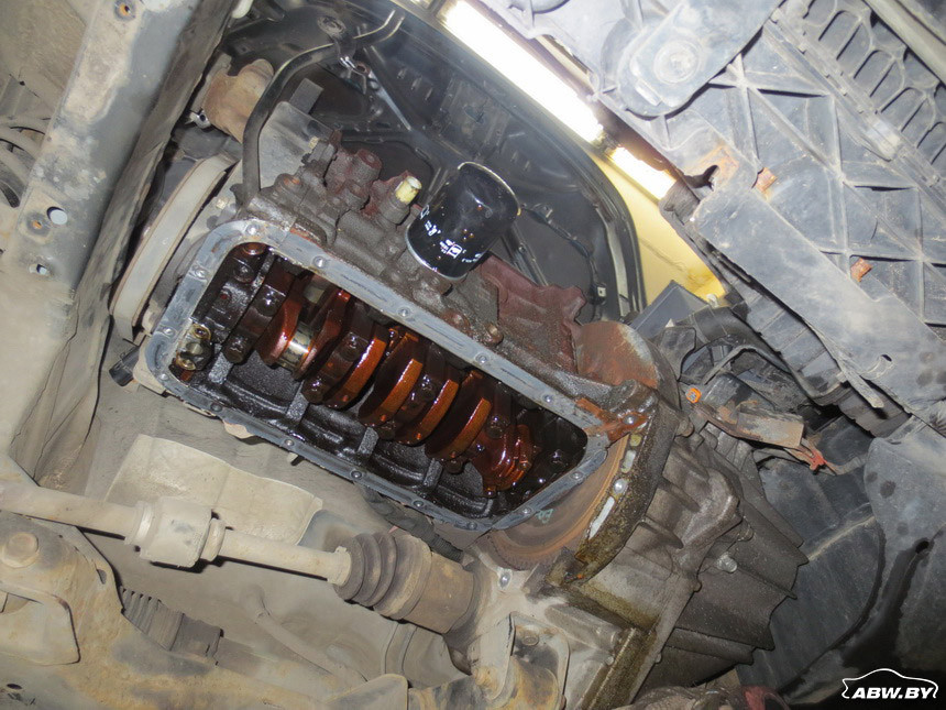 Симптомы предвещали замену маслосъемных колпачков, но легкой прогулки под капот не получилось автомобили,опыт эксплуатации