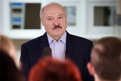 Лукашенко высказался о заставляющей его проводить реформы России