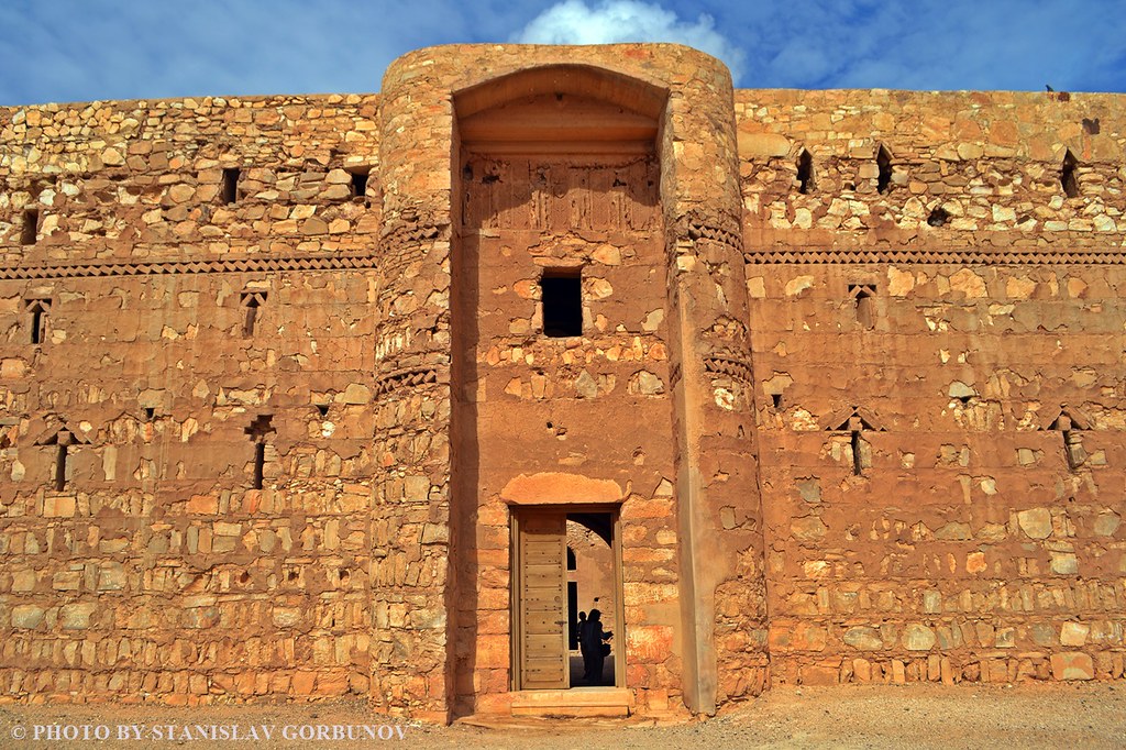 Чудеса в арабской пустыне - английские шпионы, голые бабы и замки из потустороннего мира Чудеса в арабской пустыне - английские шпионы, голые бабы и замки из потустороннего мира арабская пустыня,замки,Иордания,история,путешествие